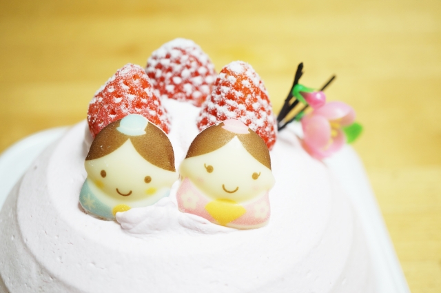 ひな祭りケーキのイメージ画像